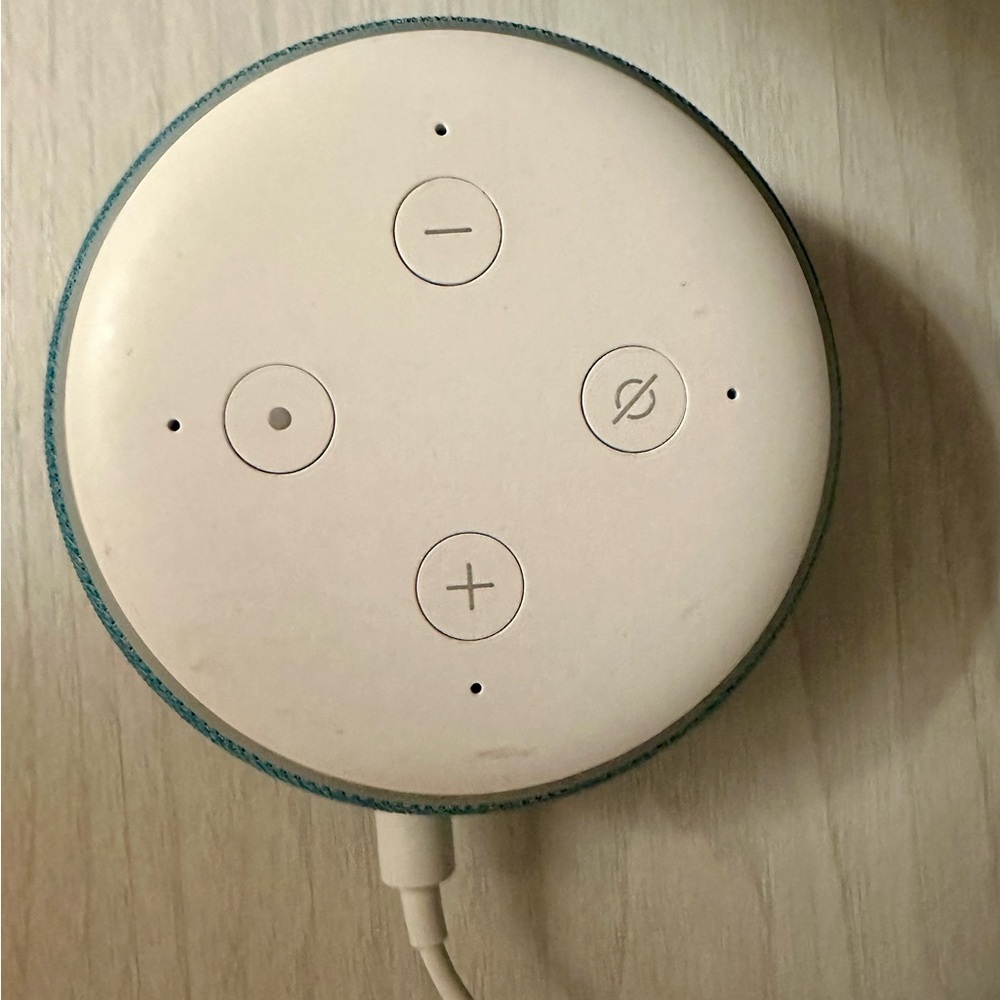 Amazon Alexa Kids Echo Dot Third Generation-  Light Blue